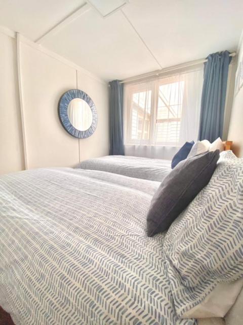 Lessingham Dog Friendly Cottage 2 Mins To Beach With Hot Tub And Zappi Ev מראה חיצוני תמונה