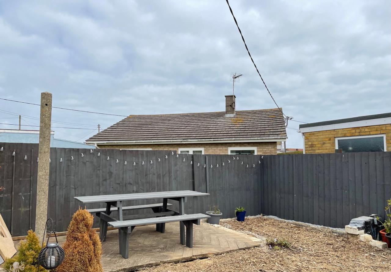 Lessingham Dog Friendly Cottage 2 Mins To Beach With Hot Tub And Zappi Ev מראה חיצוני תמונה