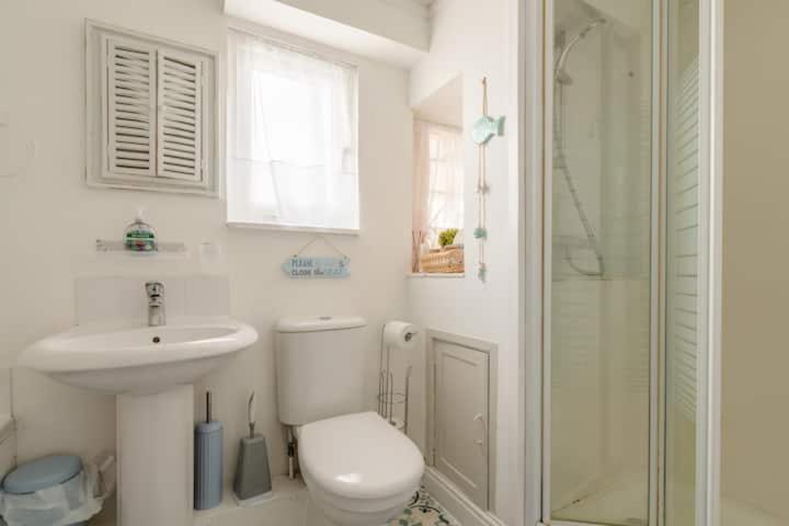 Lessingham Dog Friendly Cottage 2 Mins To Beach With Hot Tub And Zappi Ev מראה חיצוני תמונה