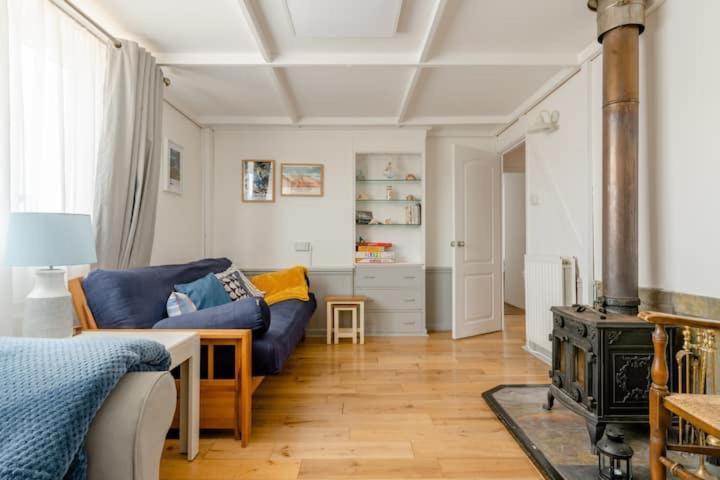 Lessingham Dog Friendly Cottage 2 Mins To Beach With Hot Tub And Zappi Ev מראה חיצוני תמונה